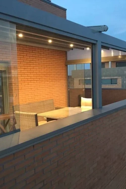 Instalación de cerramientos en aluminio