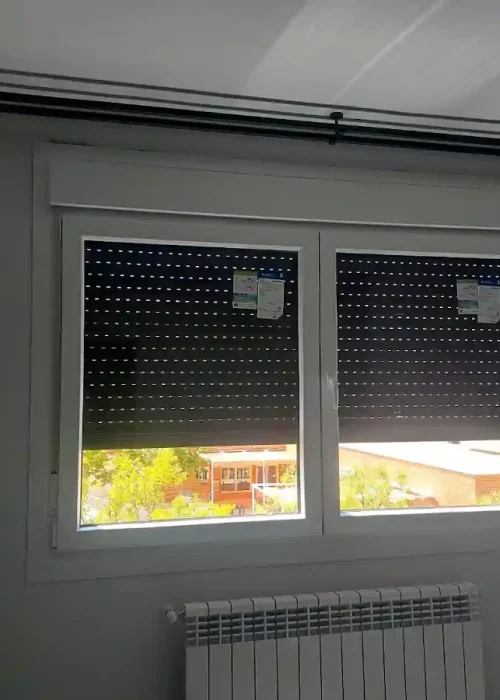 Instalación de persiana enrollable
