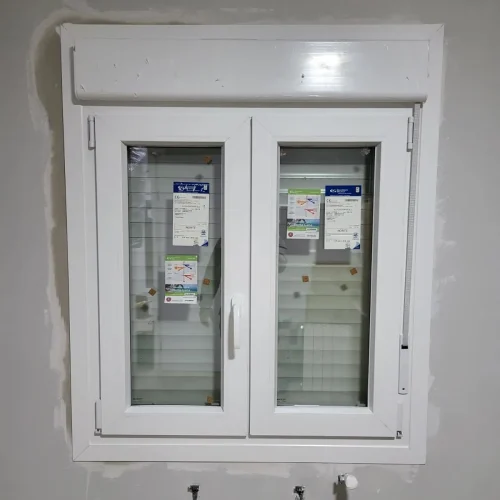 Reparación de persiana de PVC en vivienda